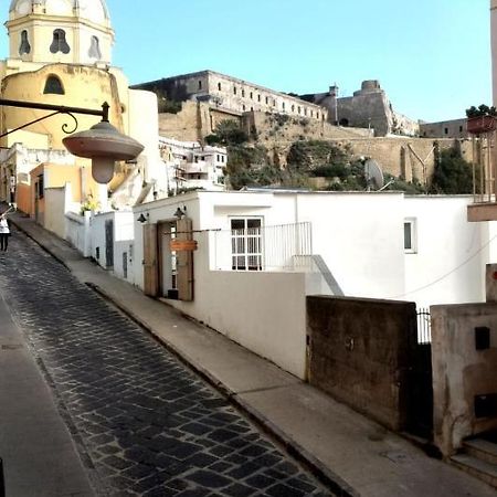 Casa Adriano Apartment Procida Exterior photo