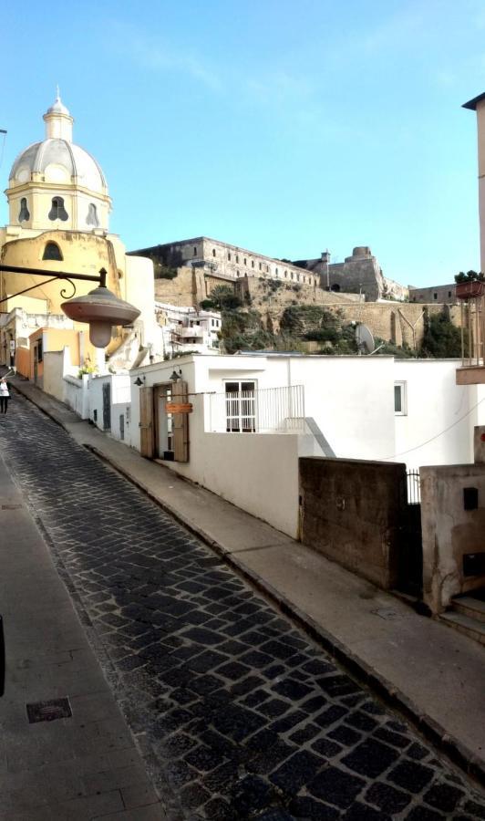 Casa Adriano Apartment Procida Exterior photo
