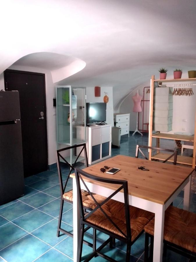 Casa Adriano Apartment Procida Exterior photo